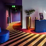Hotel Vic