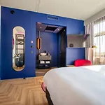 Hotel Vic