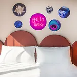 Hotel Vic 4*