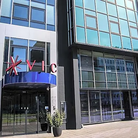 Hotel Vic 4*