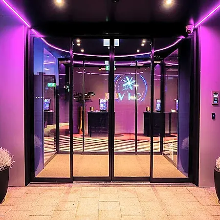 Hotel Vic 4*
