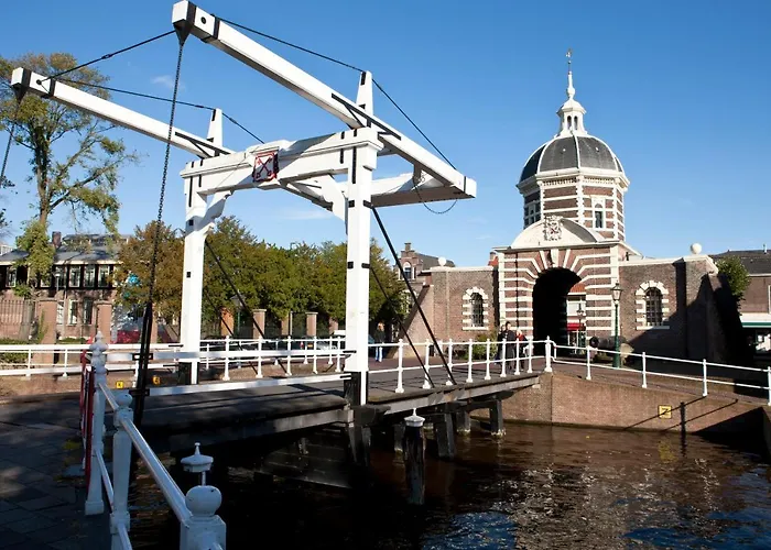 Ξενοδοχείο Vic Λάιντεν