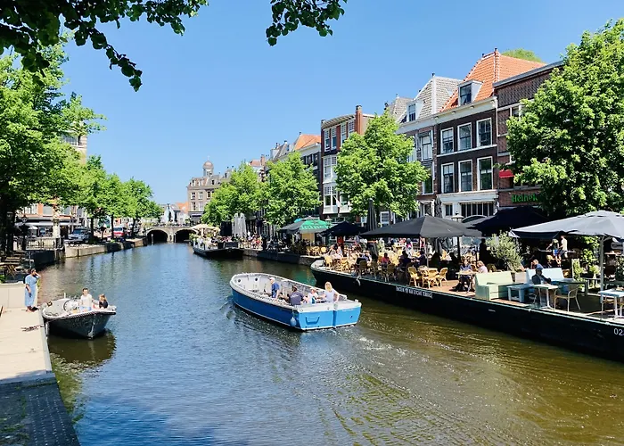 Vic 4* Λάιντεν